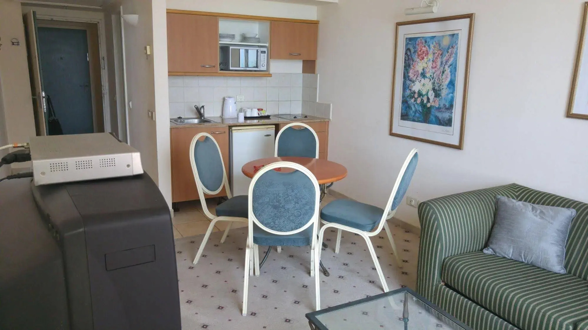 Marom Hof Hacarmel Apartments