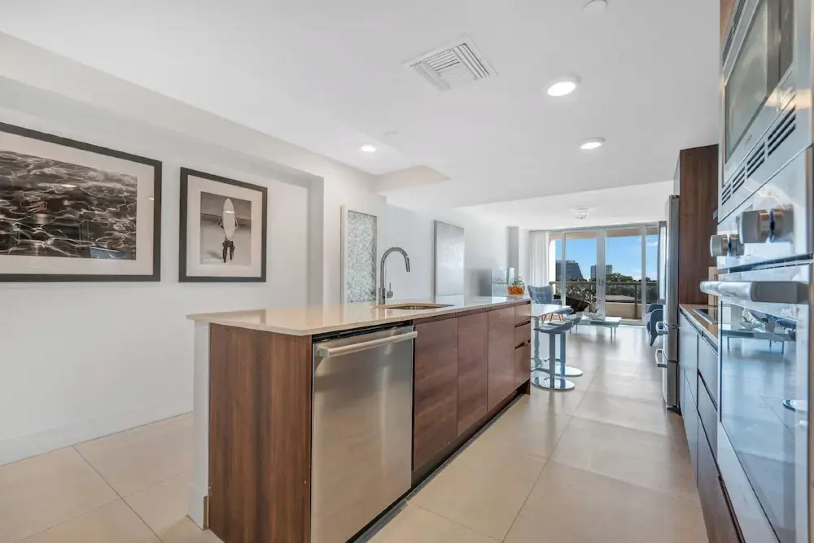 Stunning 2BR 2BA  Bay Harbour with Pool