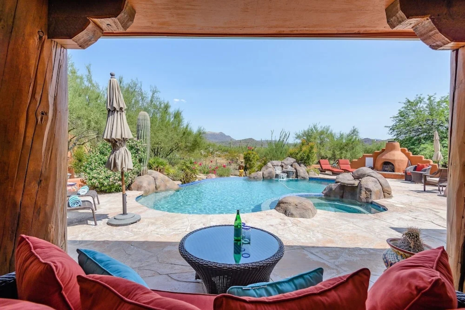 Full Circle Ranch 6 Bedroom Home