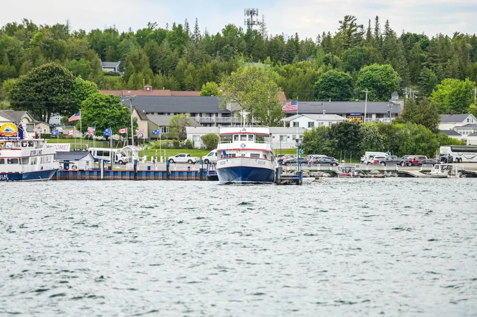 Walkable St Ignace Condo w/ Lake Huron Views