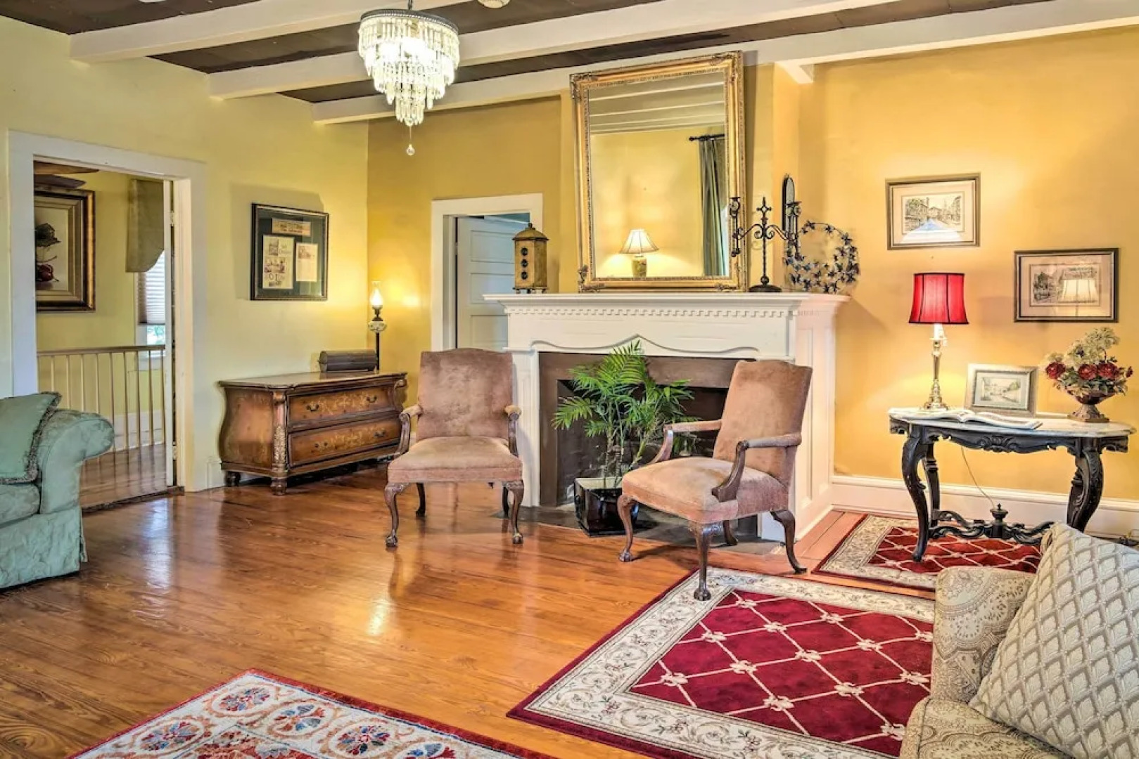 Vintage Louisiana Vacation Rental Home