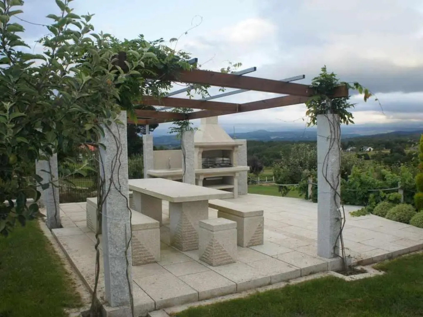 O Yunque Casa Ferrador Ribeira Sacra