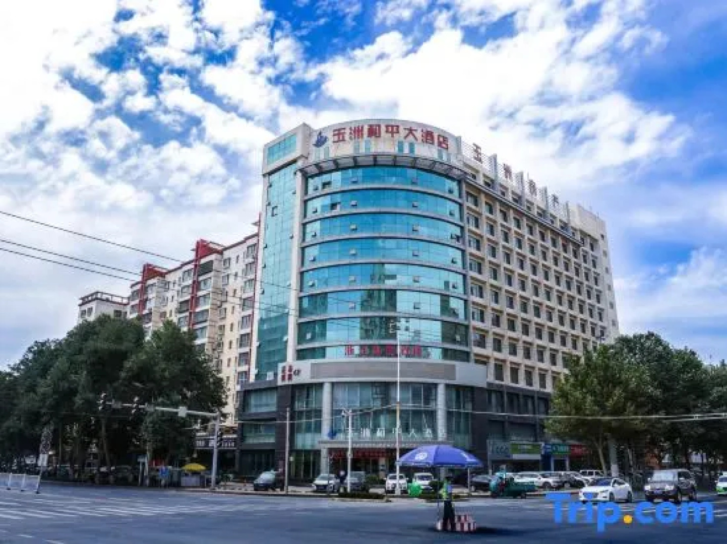 Yuzhou Peace Hotel
