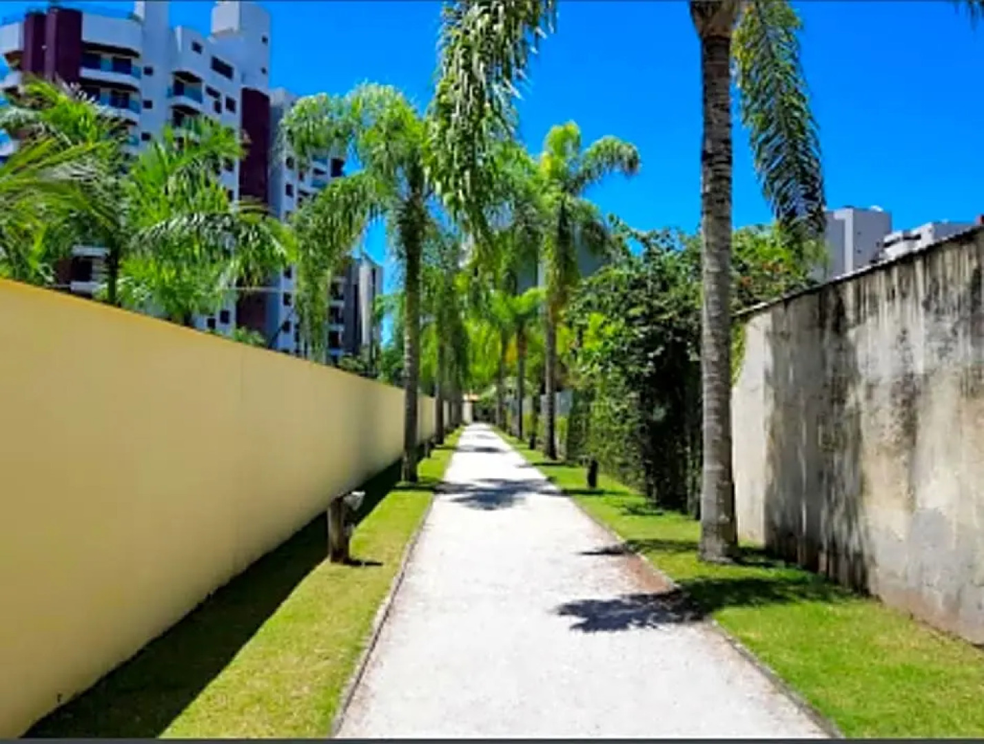 FLAT RIVIERA COM VISTA MAR A 150m DA PRAIA ! DISPONÍVEL PRÓX FINDI - De 14 a 18 de Fev de 2024 ! APROVEITE !