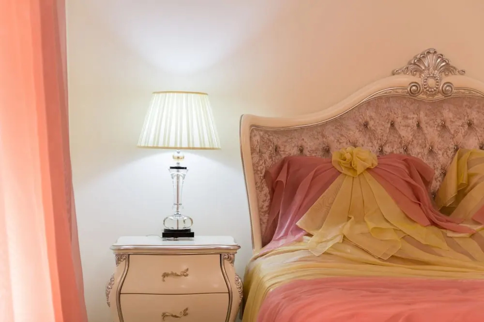  Отель Оазис в Лесу