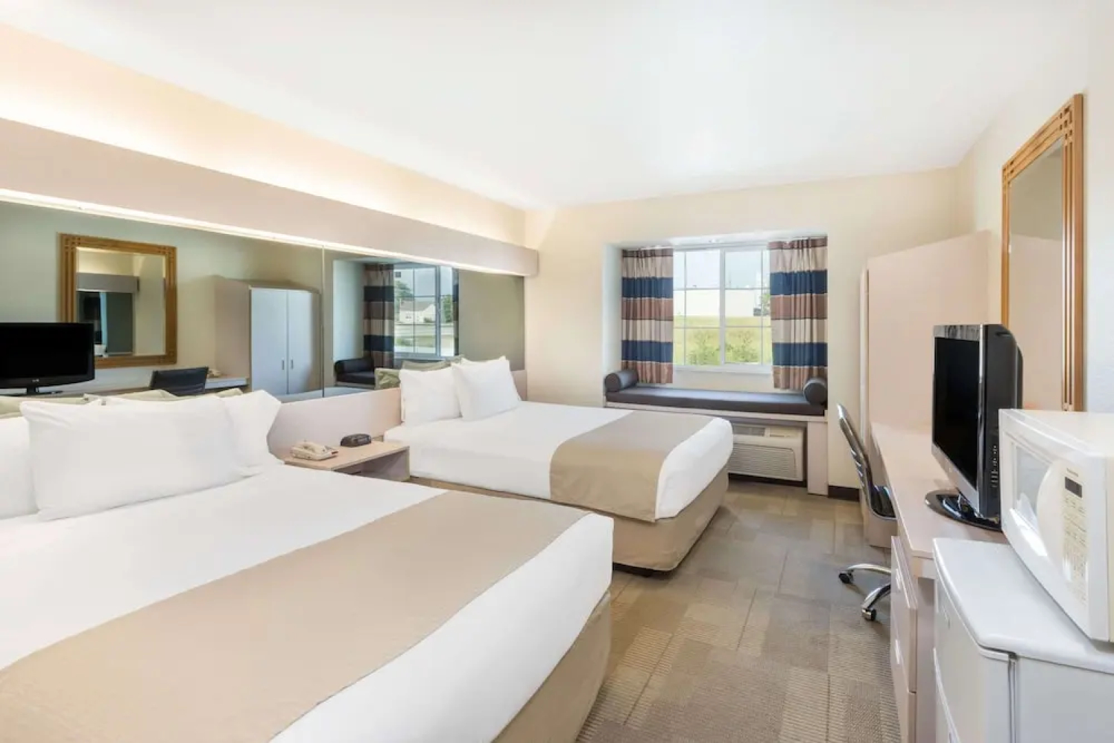 Microtel Inn & Suites By Wyndham, Ste. Genevieve