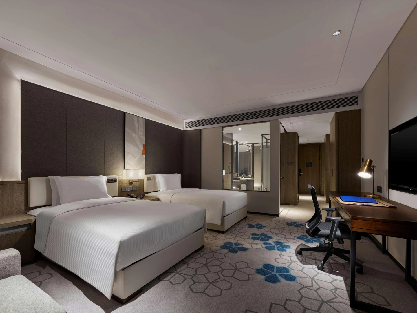 DoubleTree by Hilton Baoding
