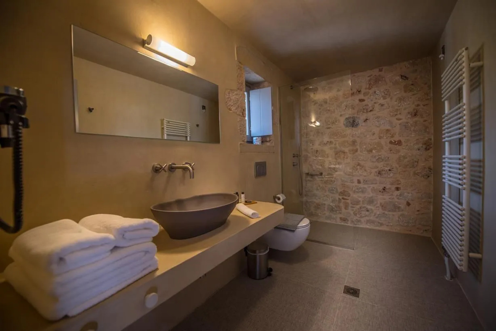 Ippola Boutique Hotel