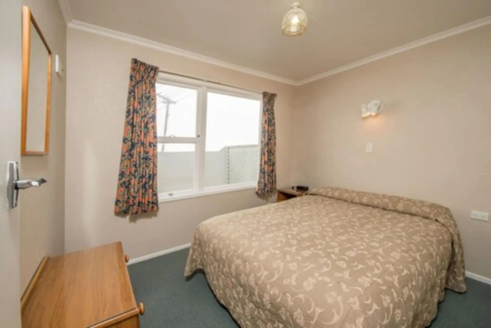 Amber Court Motel
