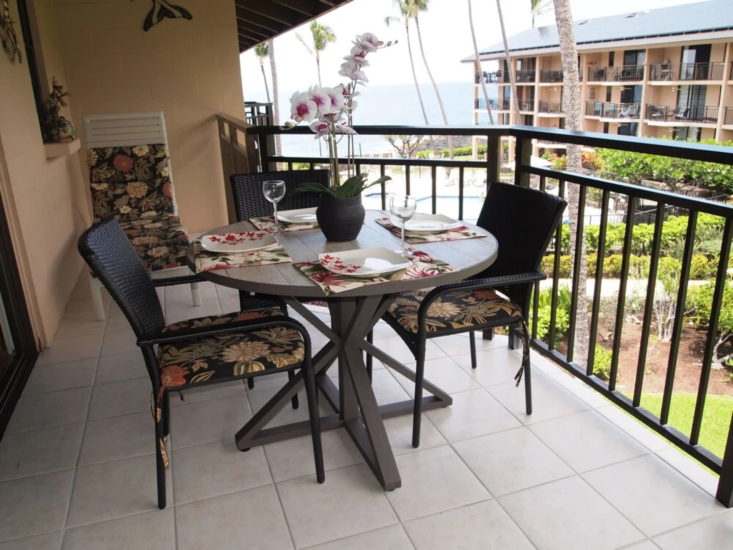 Kona Makai 2303 by RedAwning