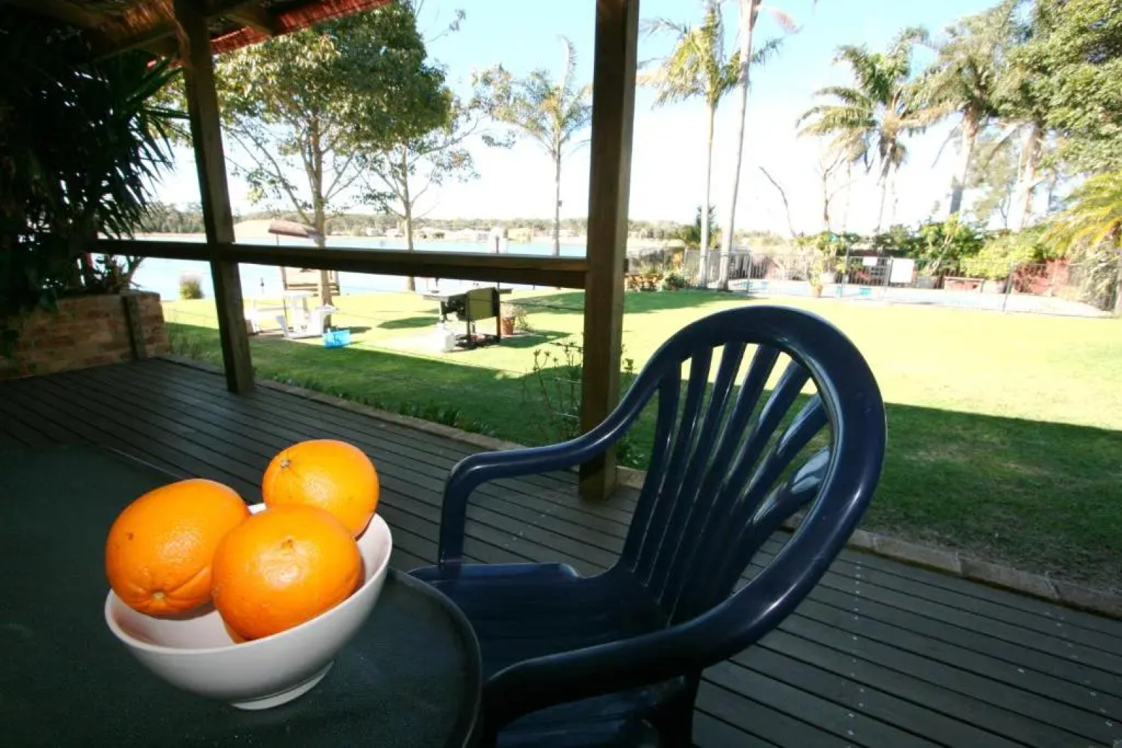 Lake Edge Apartments