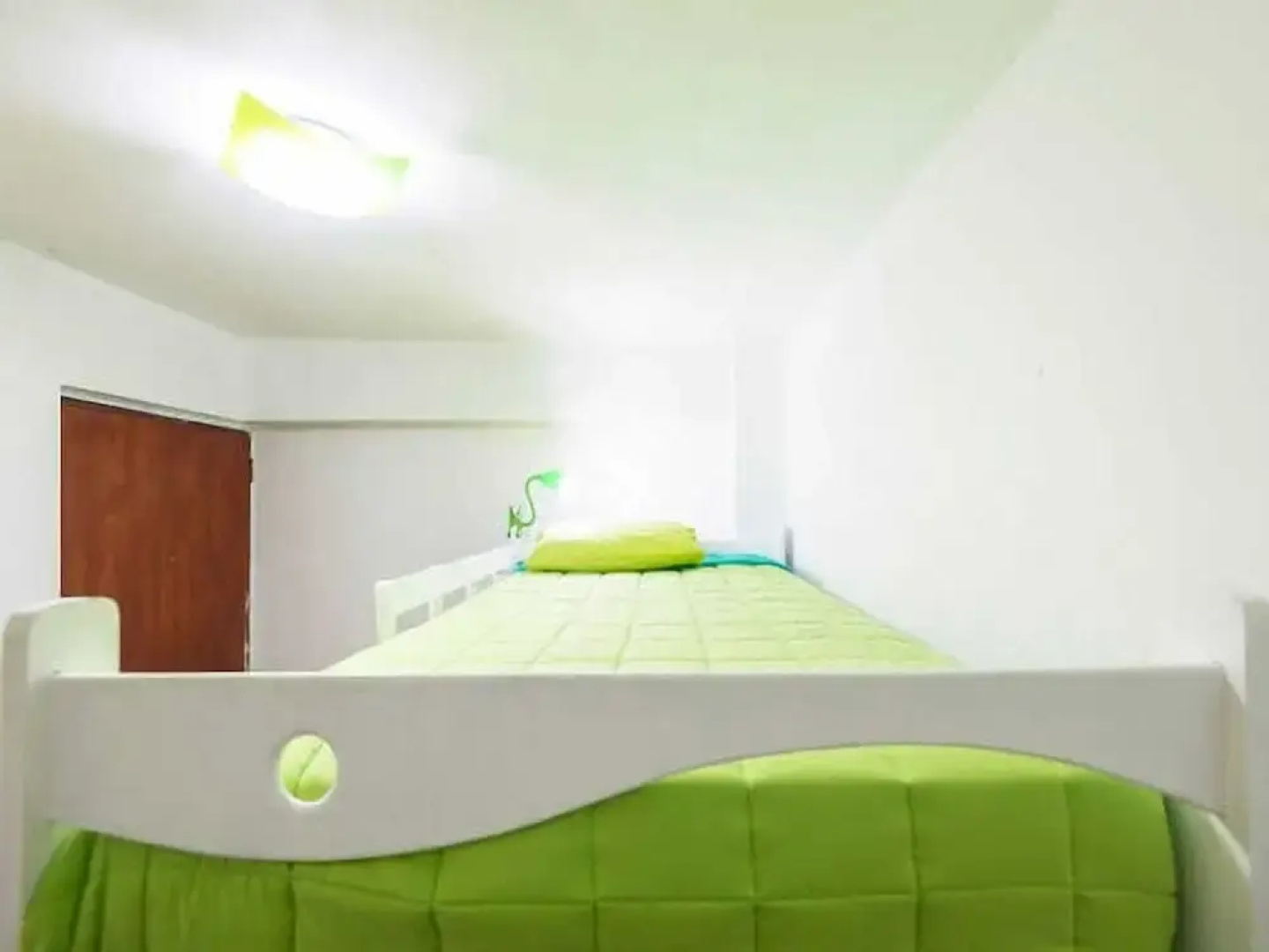 Callao Backpacker - Adults Only