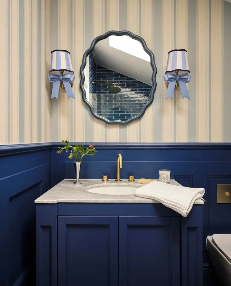 Thames Mansion - River View