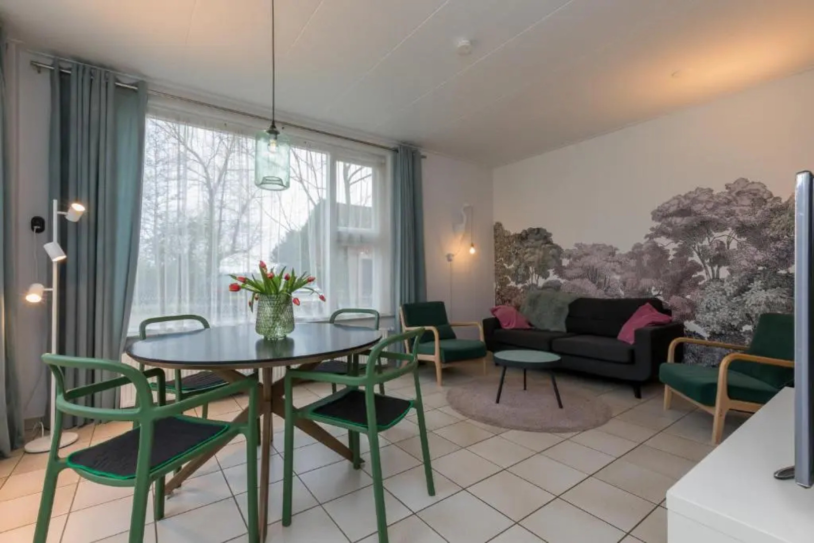 Beneden appartement Kon. Emmaweg 6, Vrouwenpolder