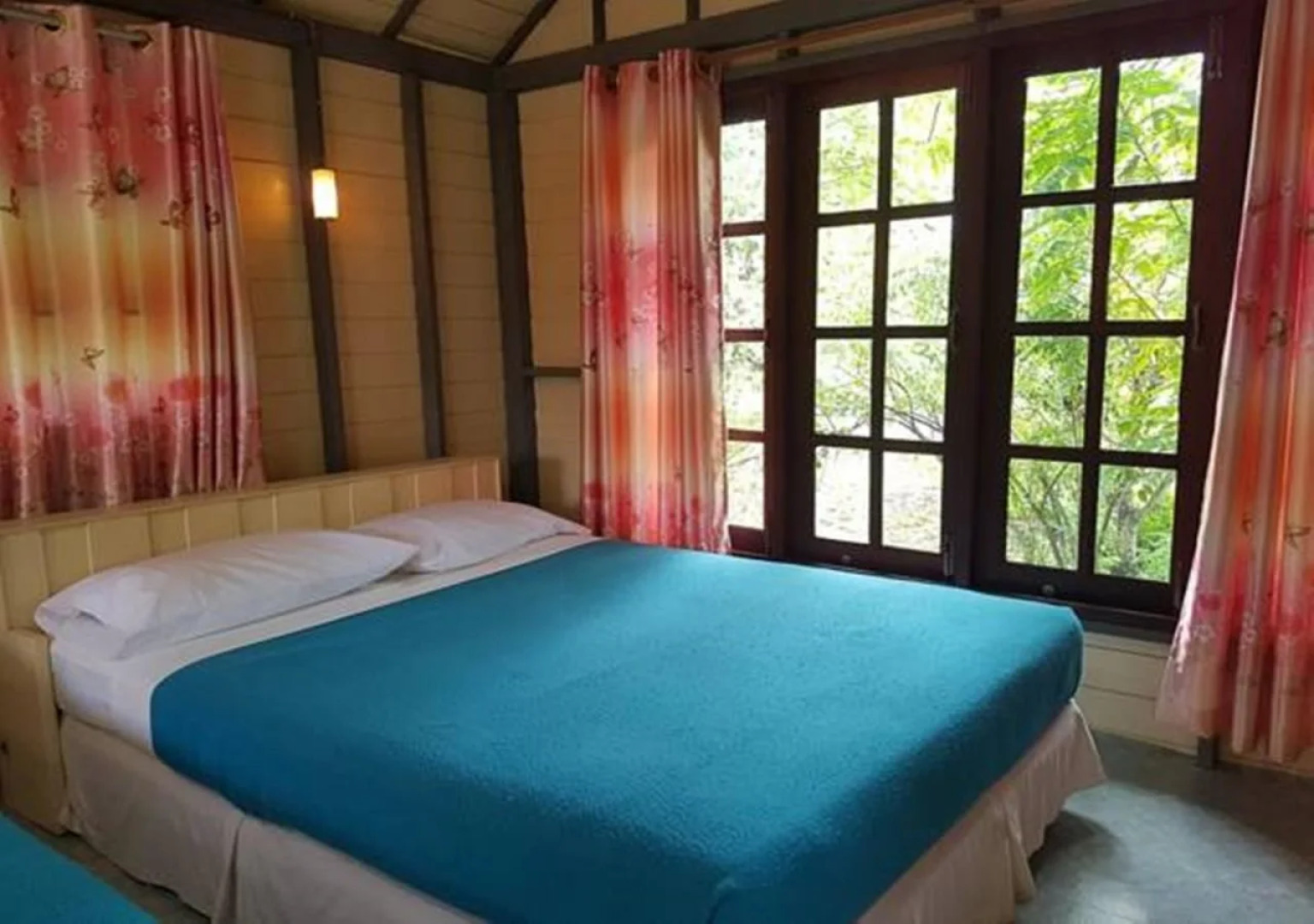 Rai Fhun Pen Jing Resort