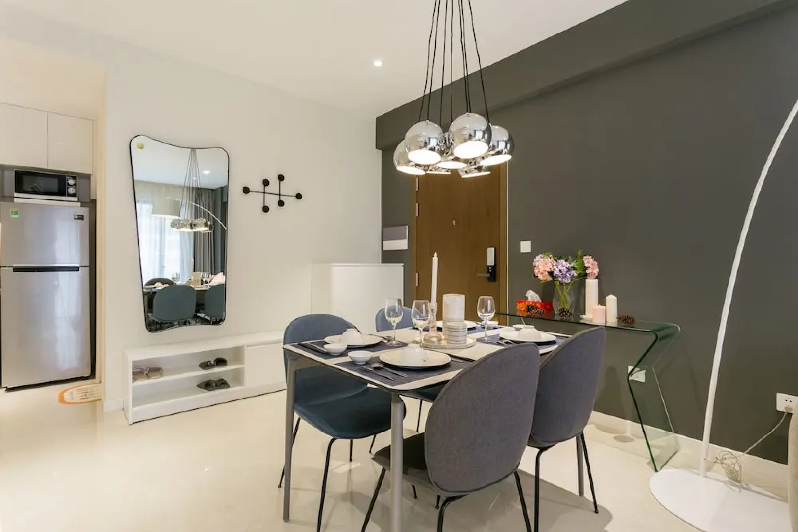 Justay Tresor Bach Dang River