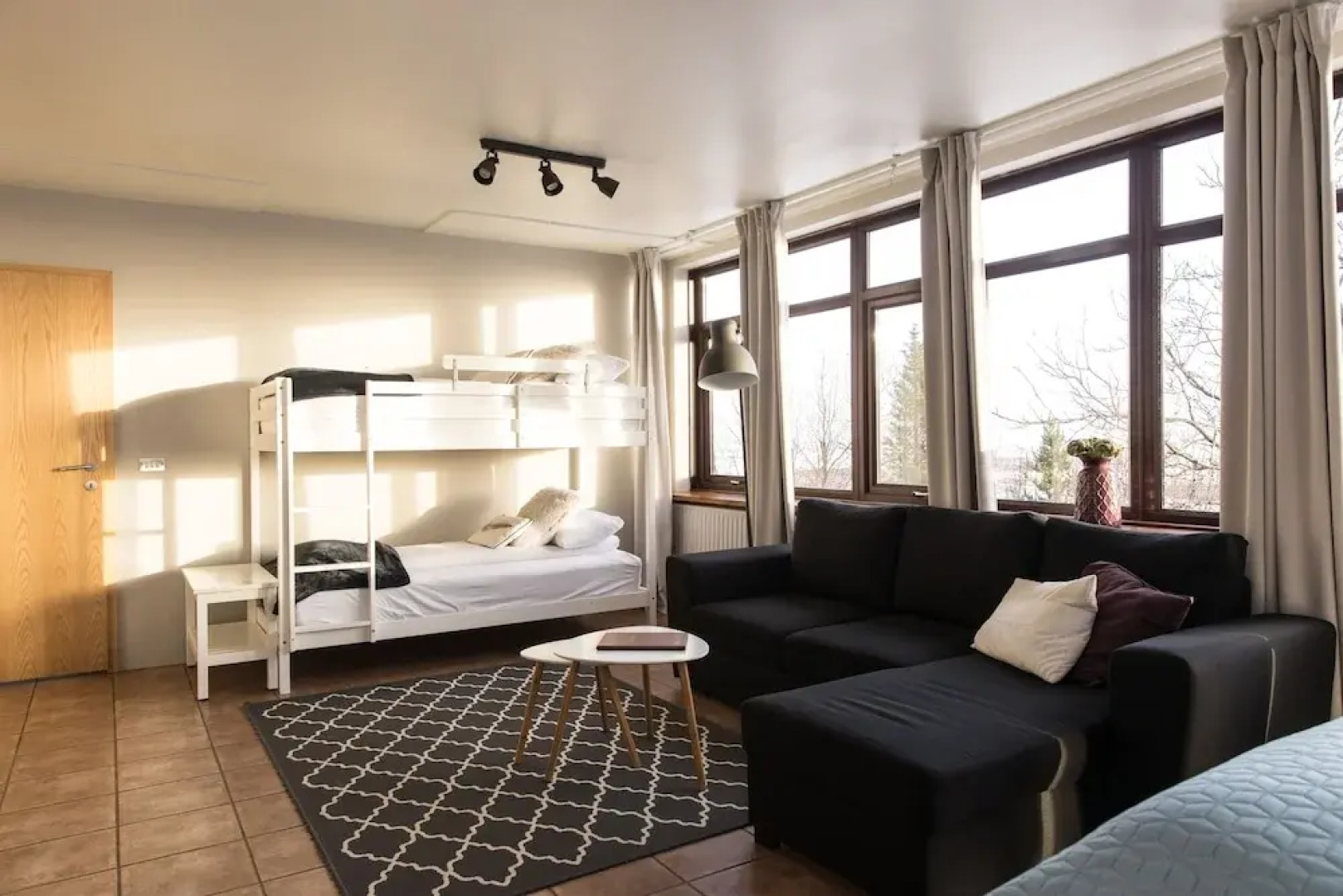 Farmhotel Efstidalur