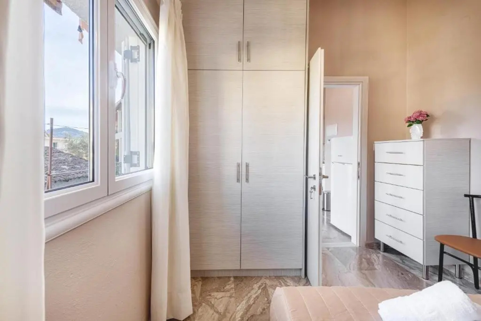 4You Cozy Apartment by Keyplanner