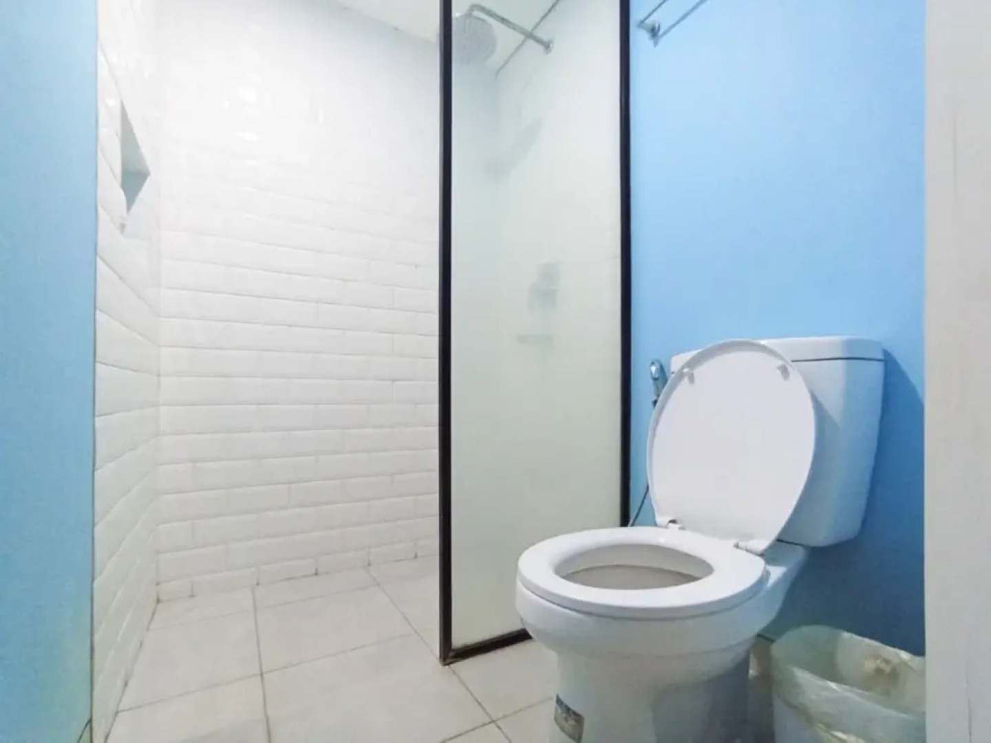 OFO Kost Premium Kampung Inggris Pare Syariah Mitra RedDoorz