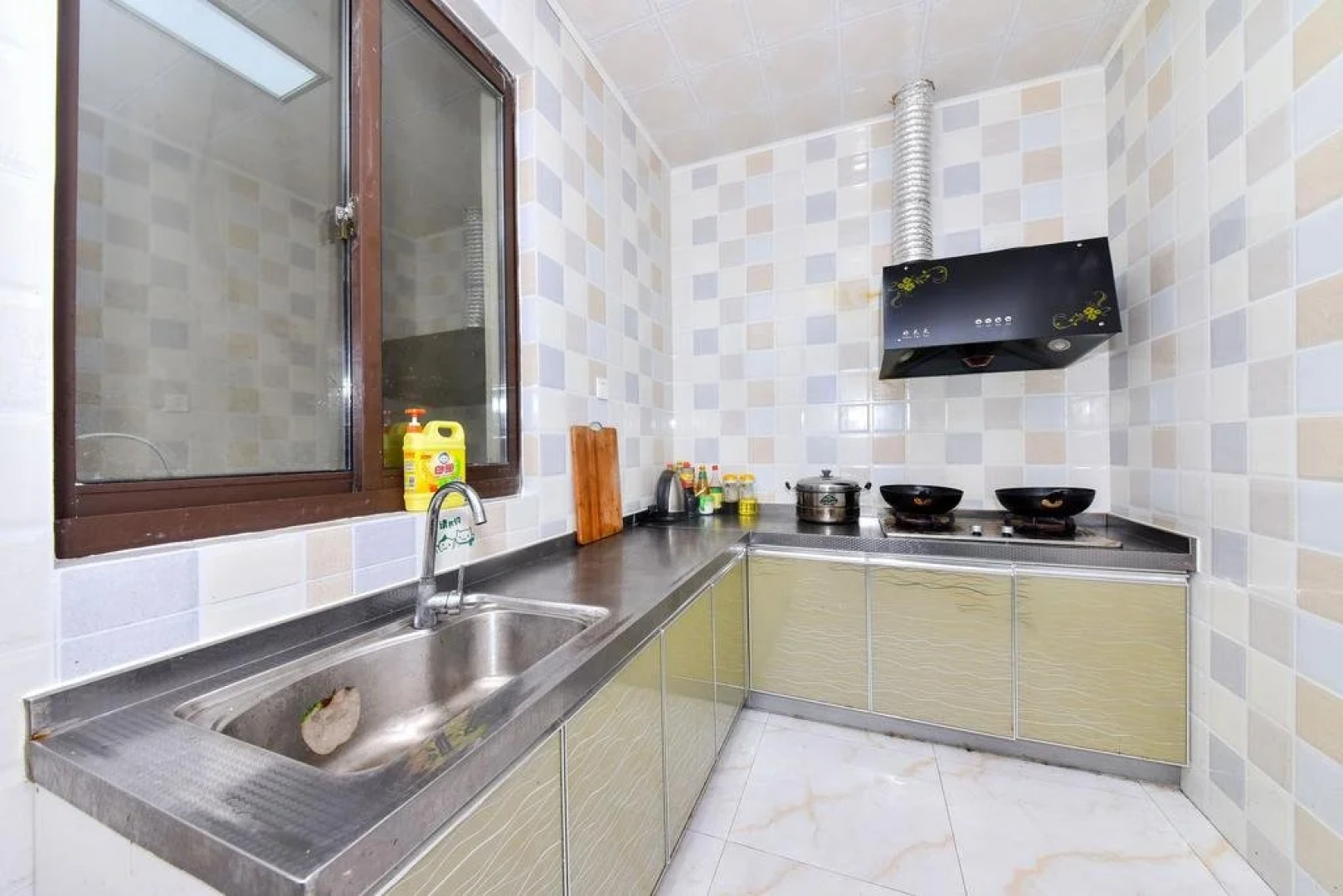 Qingdao Beach Youth Hostel