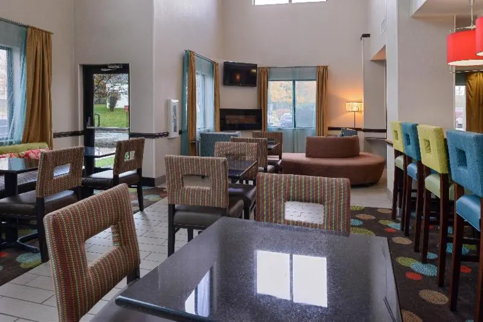 Holiday Inn Express Hotel & Suites Youngstown (North Lima/Boardman)