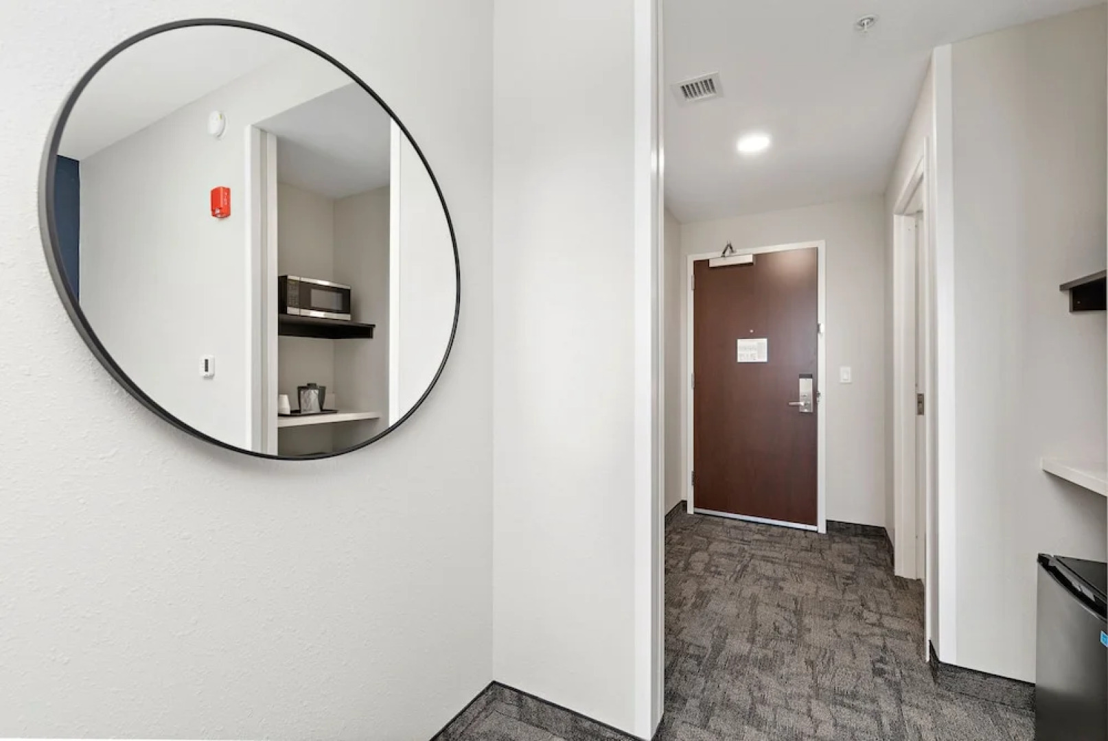 Holiday Inn Express Kansas City North – Parkville by IHG