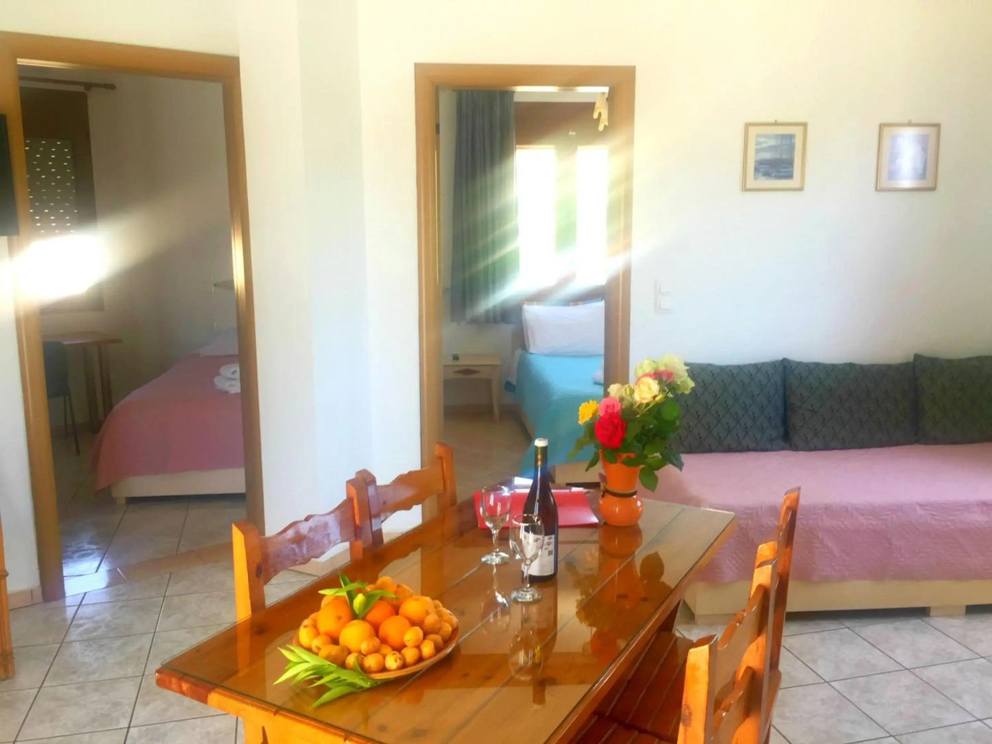 Kastro Studios Apartments