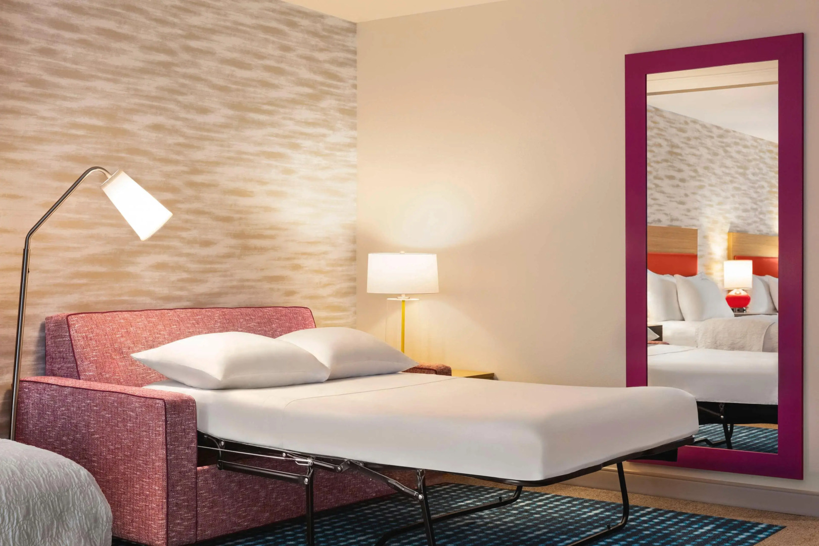 Home2 Suites By Hilton Milwaukee West