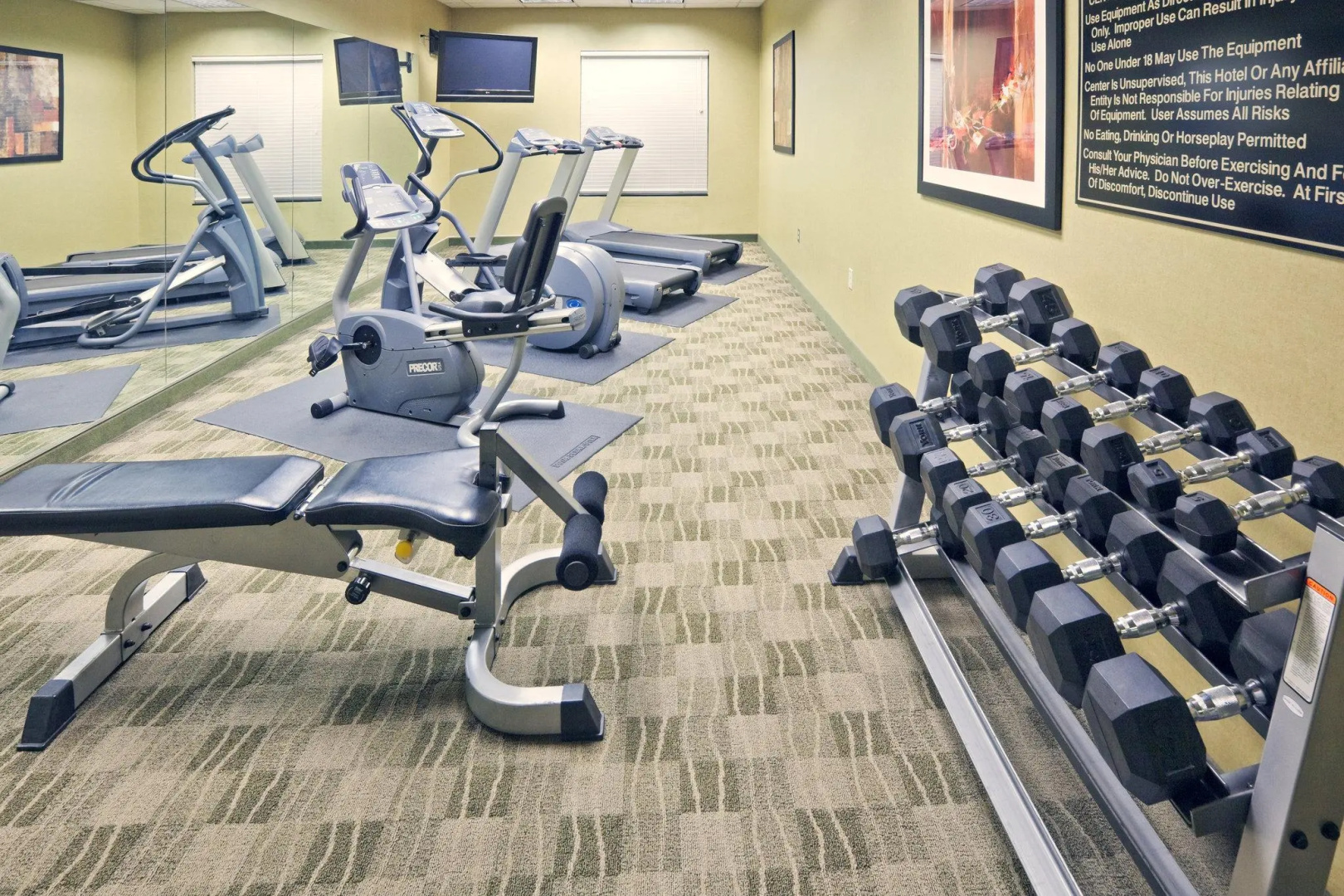 Holiday Inn Express & Suites Shawnee by IHG
