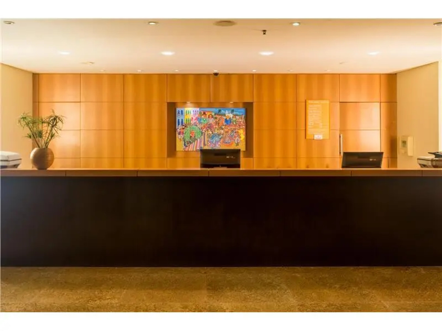 Malawí Flat Muro Alto