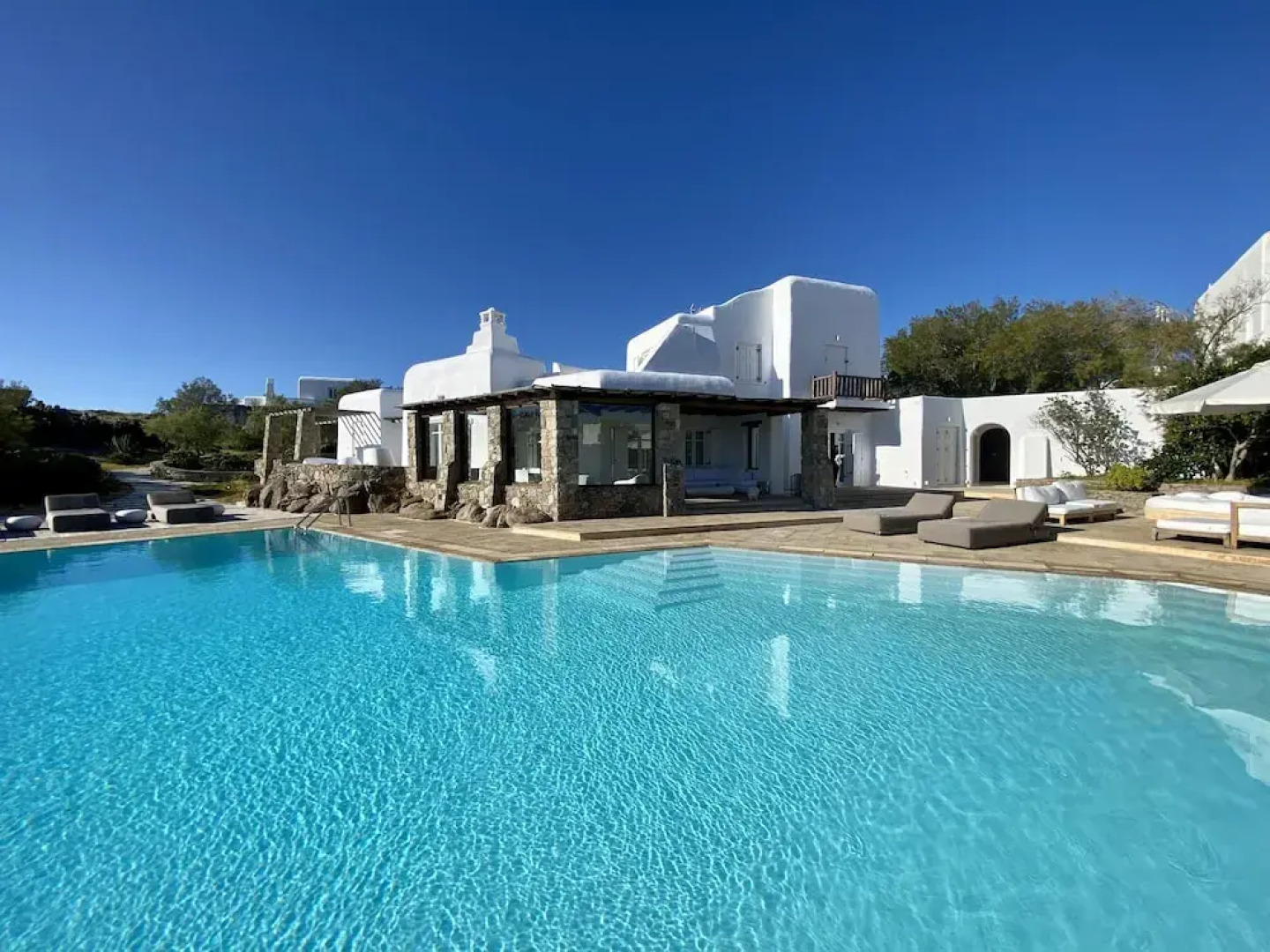 Villa Alessandra - Near Ornos Beach