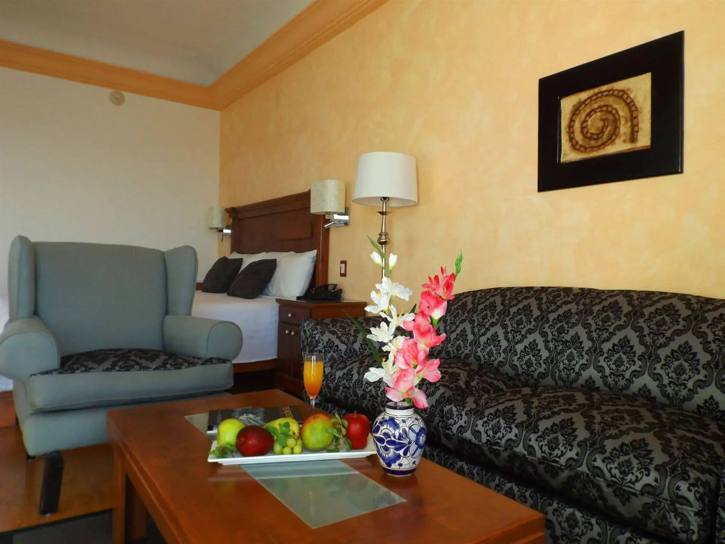 La Posada Hotel & Beach Club