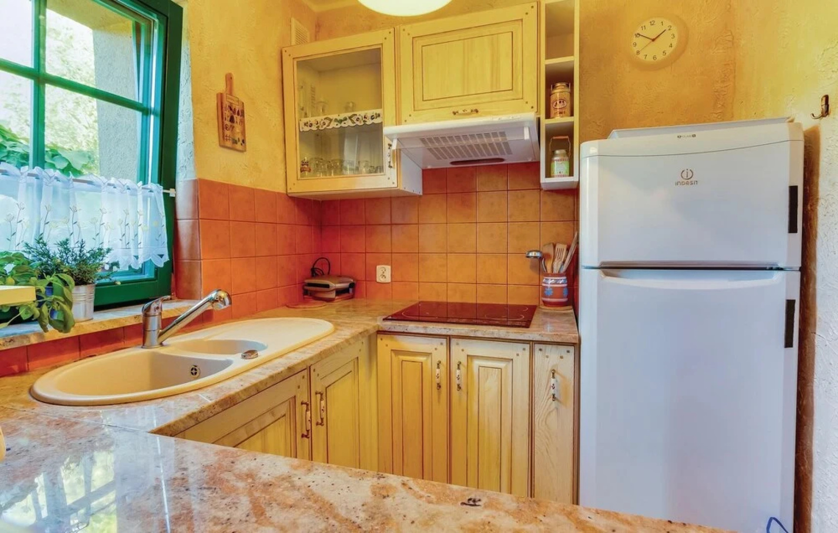 Beautiful Home in Rowy With 3 Bedrooms