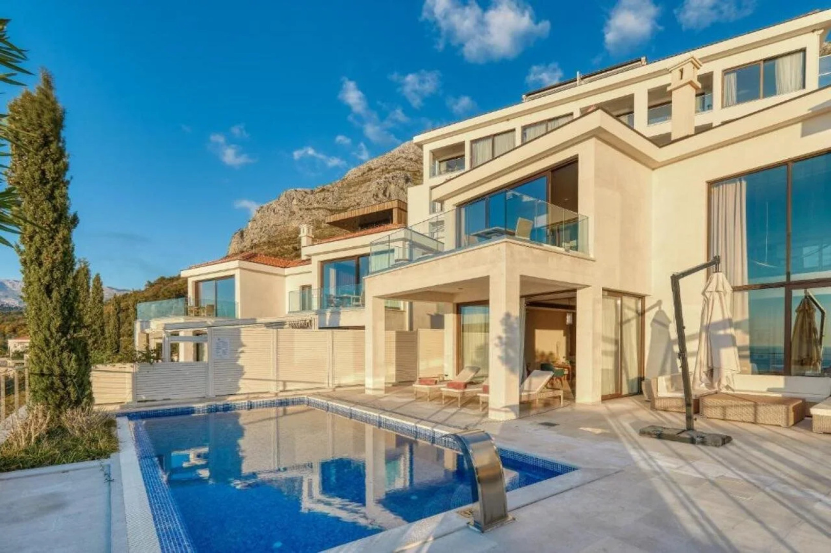 ĀNANTI Resort, Residences & Beach Club - The Leading Hotels of the World