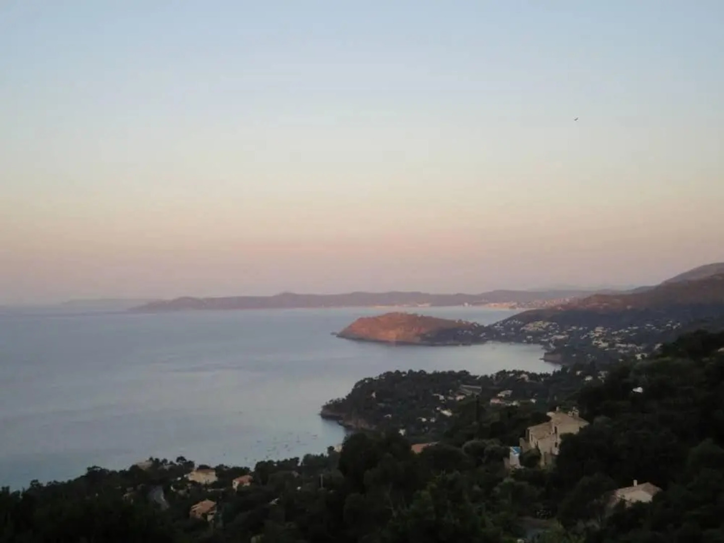 Villa With 4 Bedrooms in Rayol-canadel-sur-mer, With Wonderful sea Vie