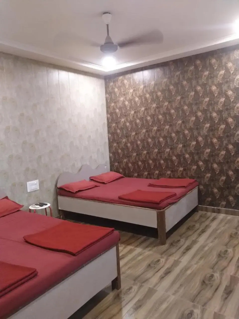 Royal Hotel  - Matheran