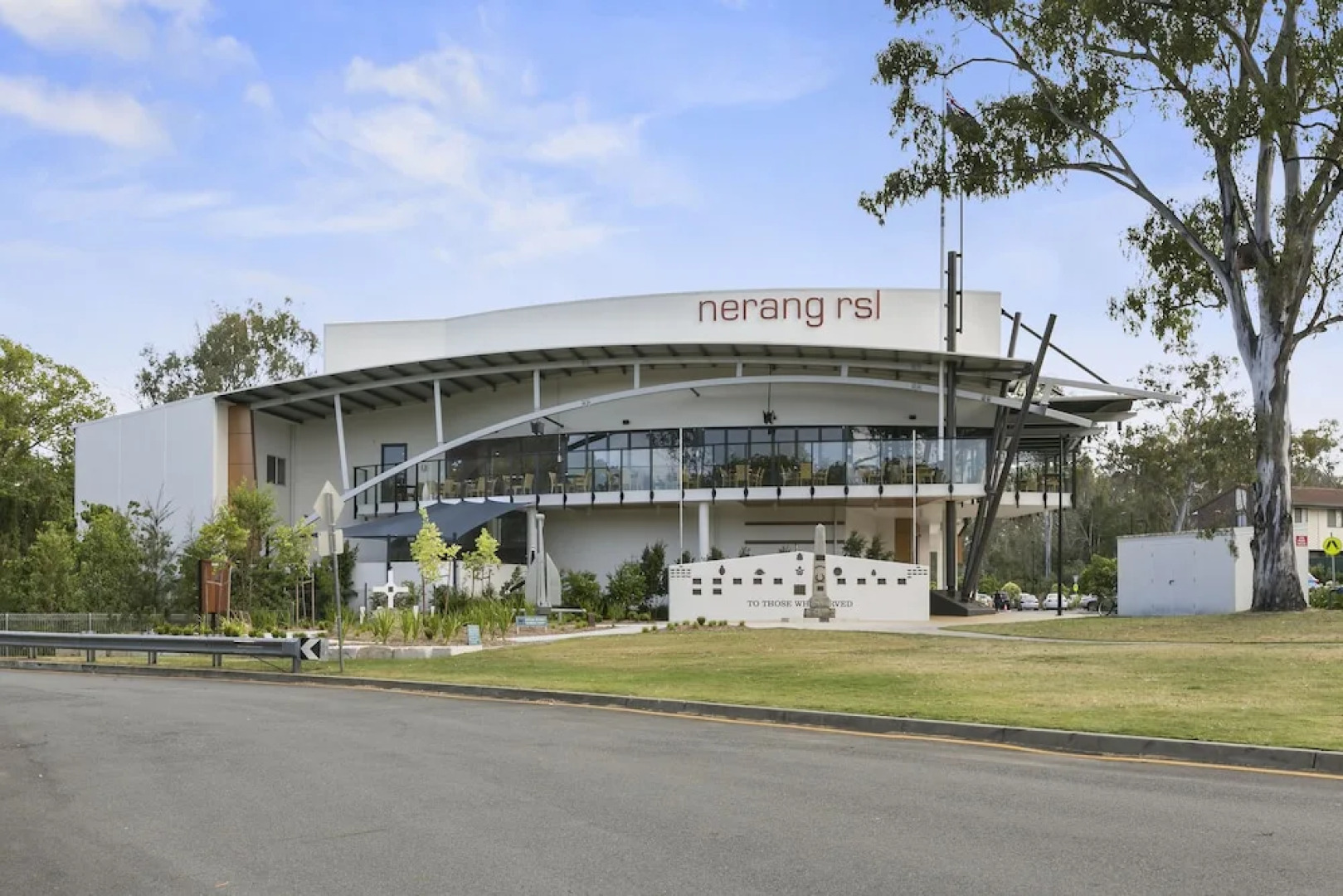 Fountain View Villa - We Accommodate