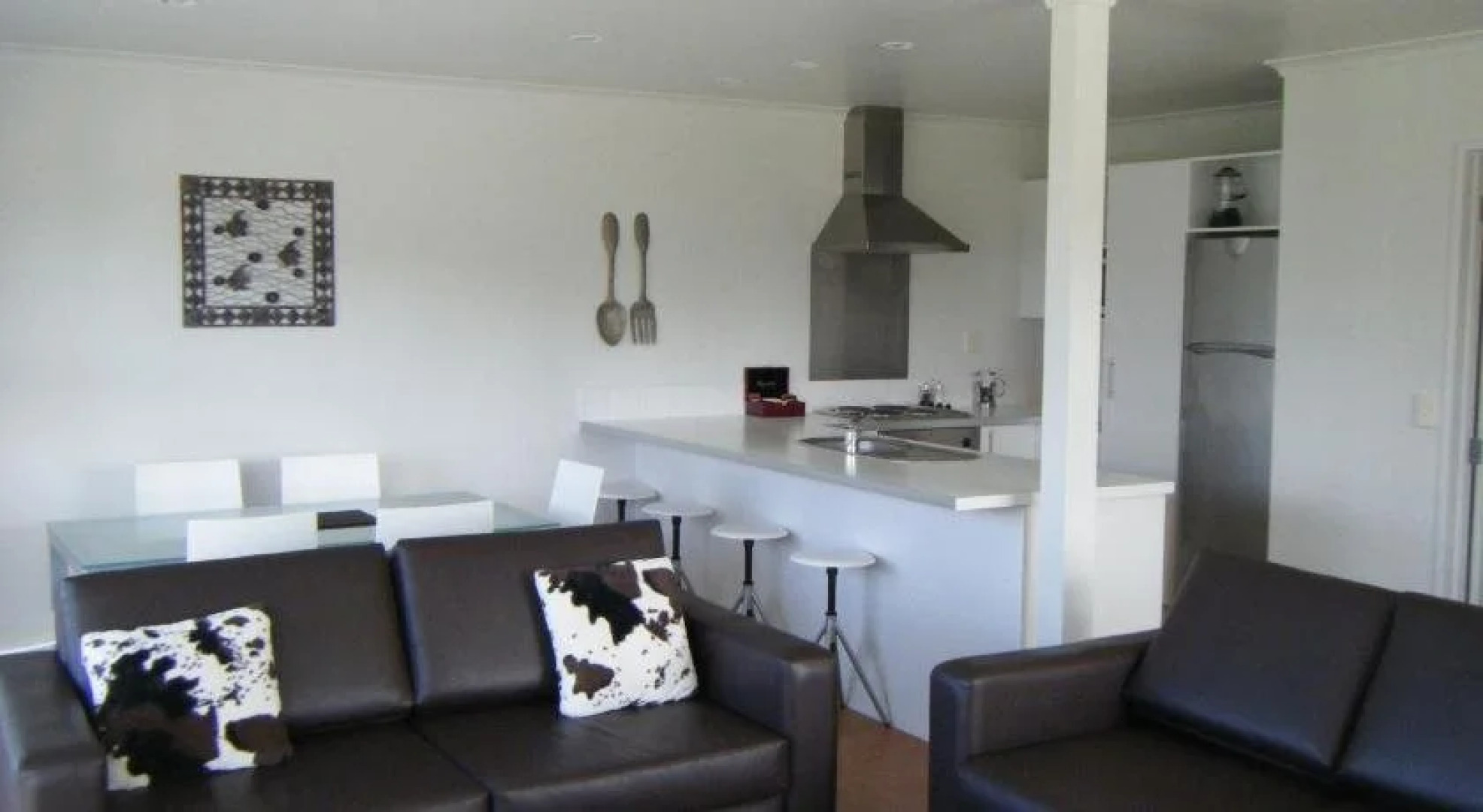 Marine Reserved Holiday Apartments