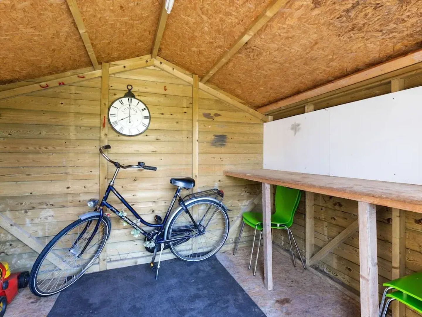 Modern Chalet in Garderen with Private Garden