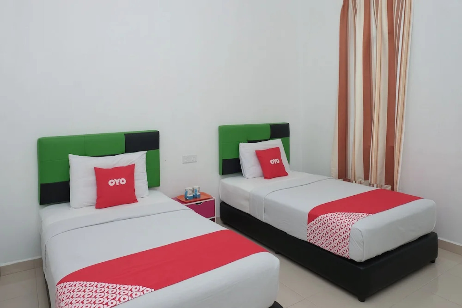 OYO 90005 DC Villa Guest House