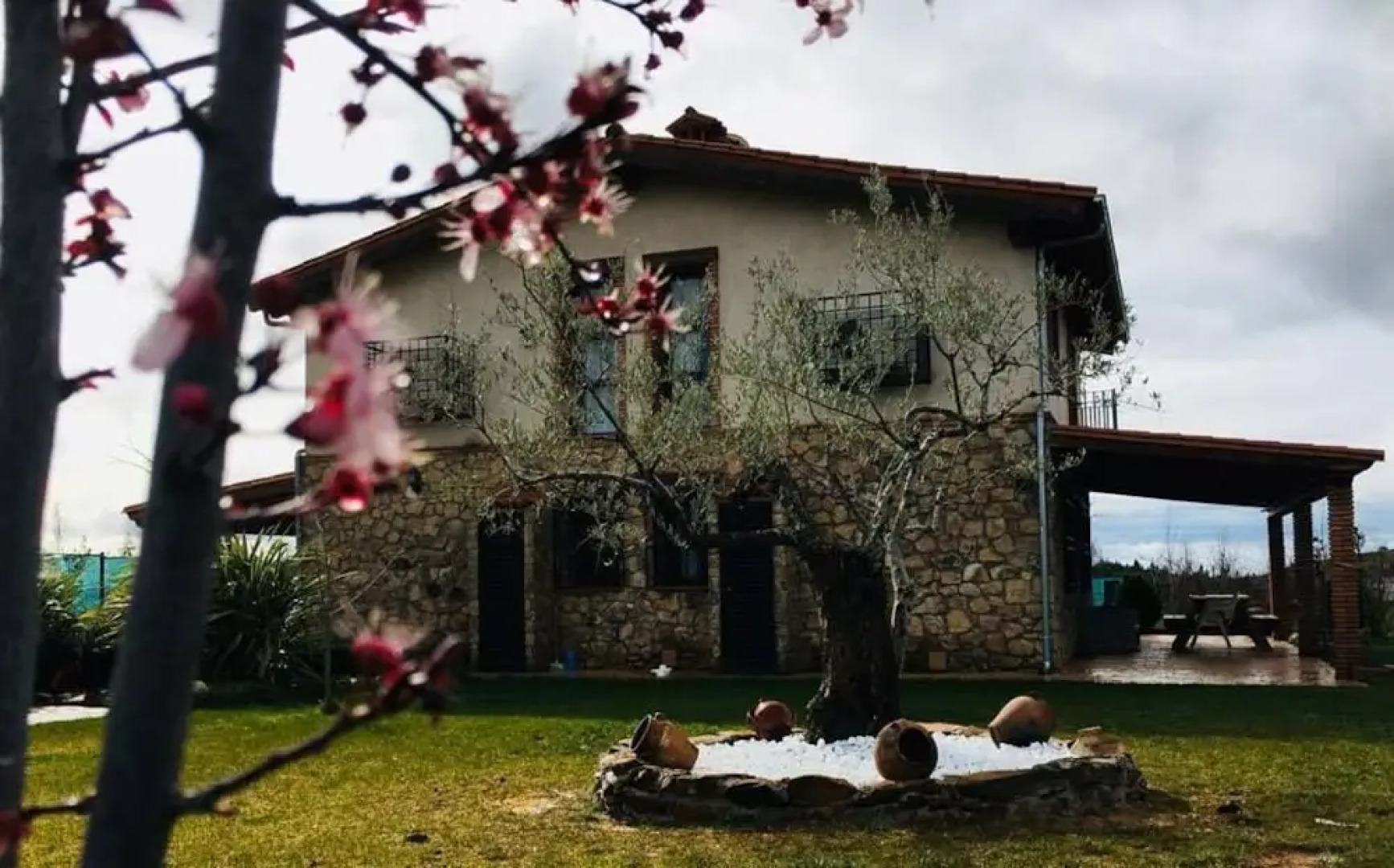 Apartamentos Rurales la Fatela