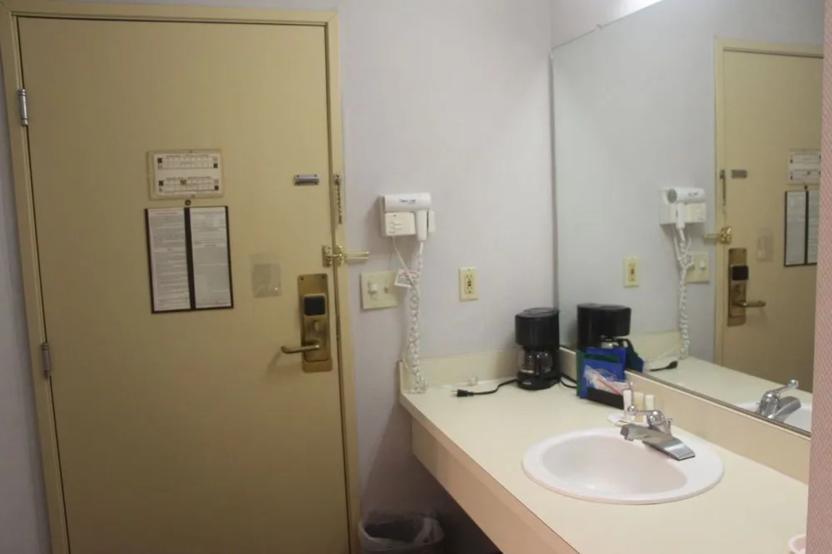 Howard Johnson East Syracuse