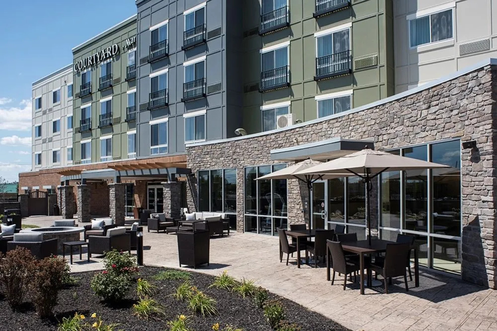 Courtyard Albany Clifton Park