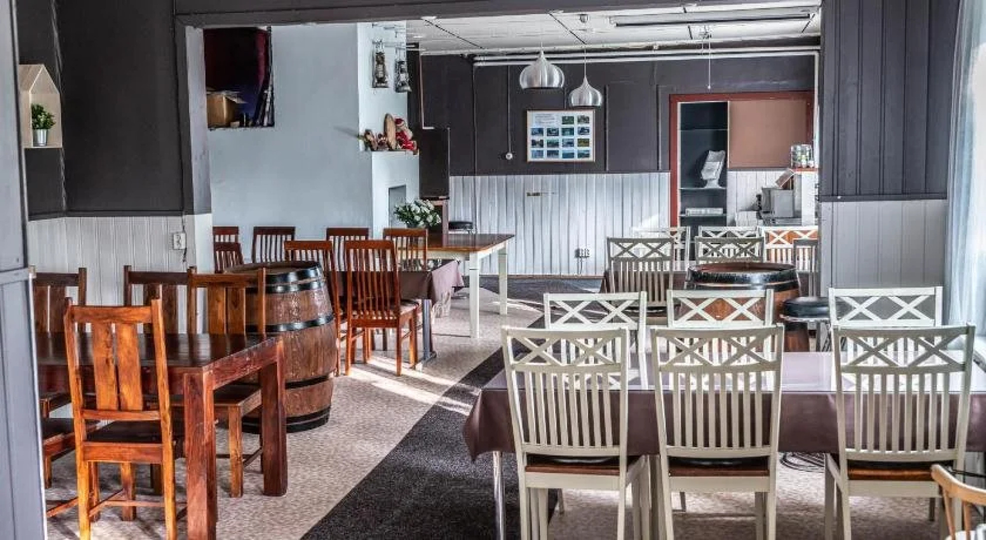 Arctic Guesthouse & Igloos