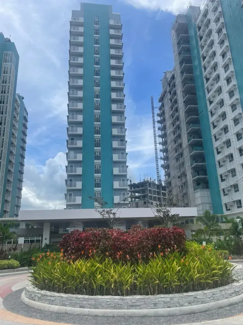 Mesavirre Garden Residences Furnished Units