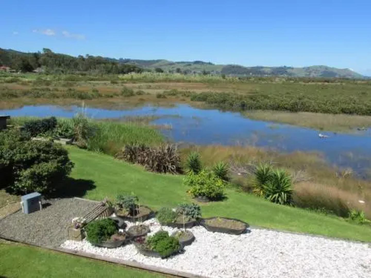 Mangrove Manor Bed & Breakfast