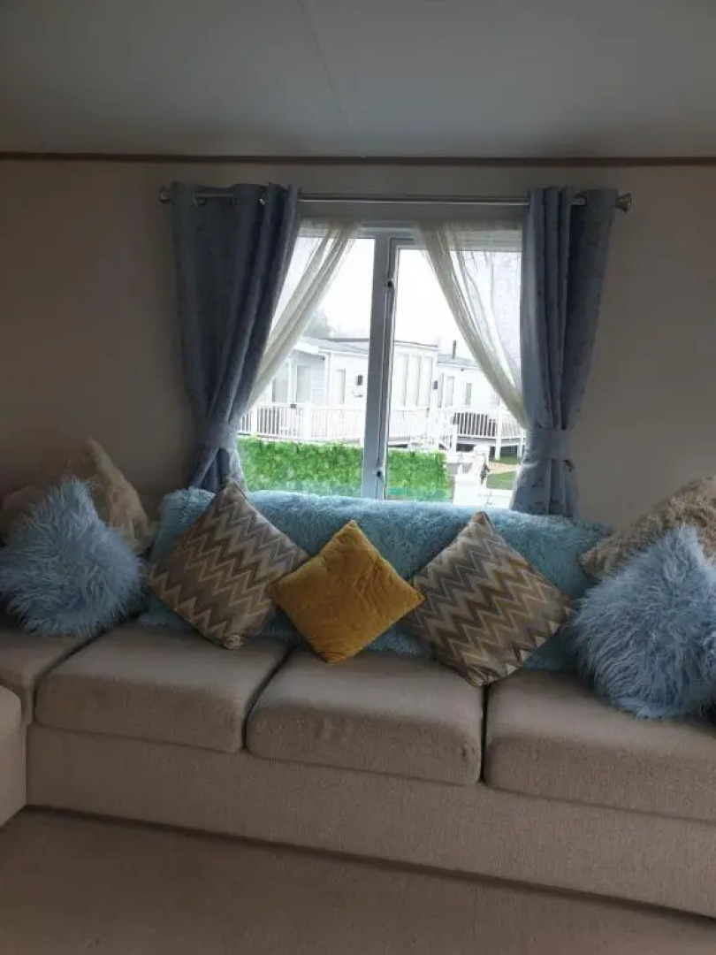 Luxury Tattersall Lakes Hot Tub Staycation 6 Berth Luxury Caravan