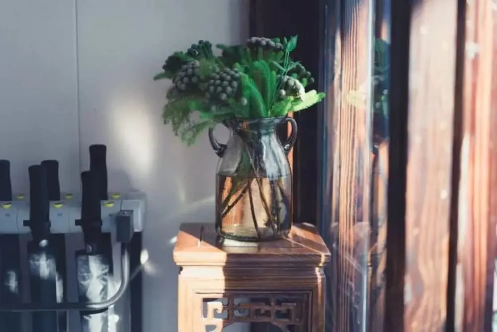 Yinlu Bedroom Fenghuang Hongqiao Shop