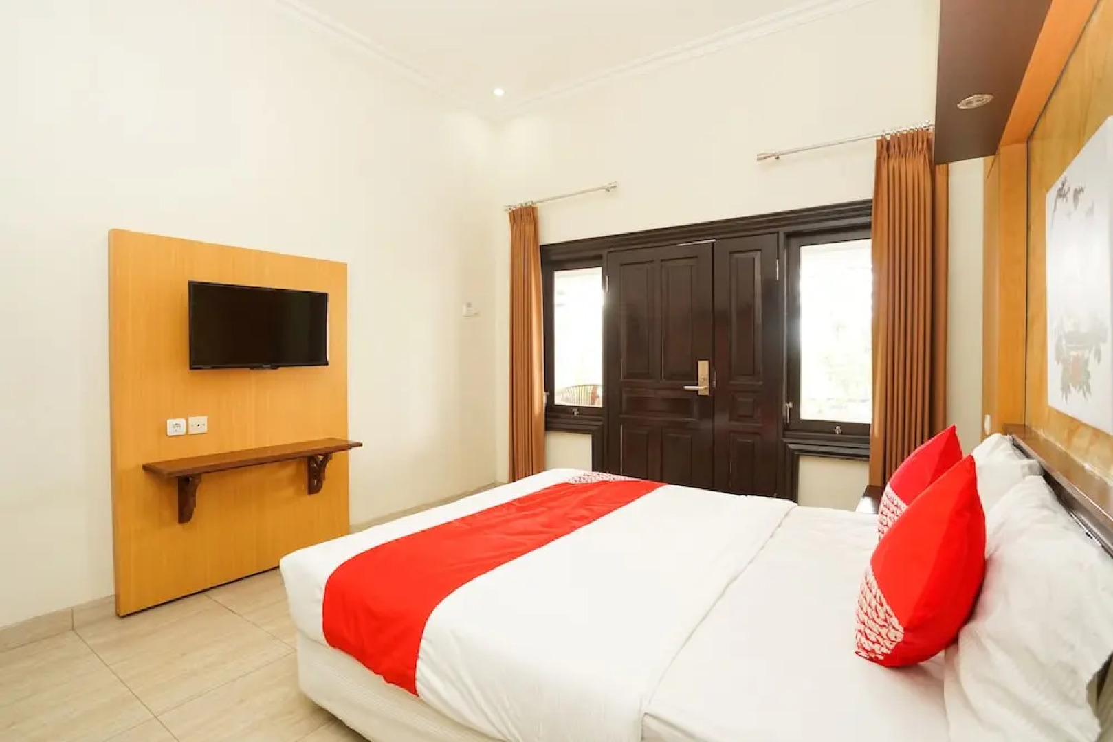 Avila Ketapan Rame Hotel