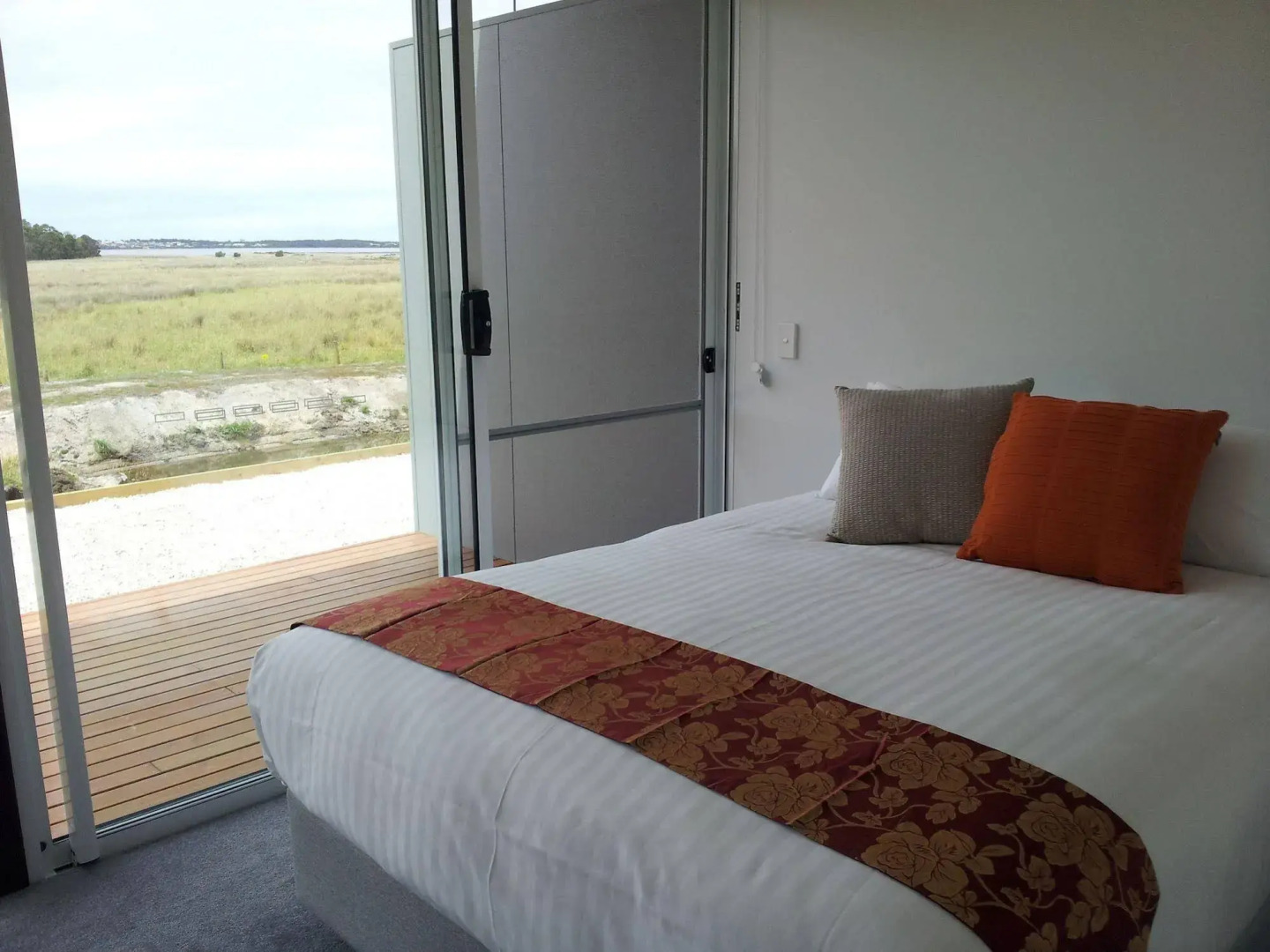 Pelican Point Tasmania